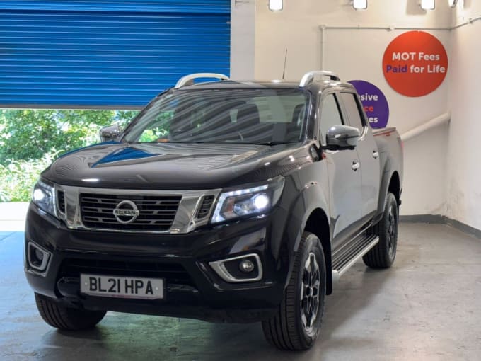 2025 Nissan Navara