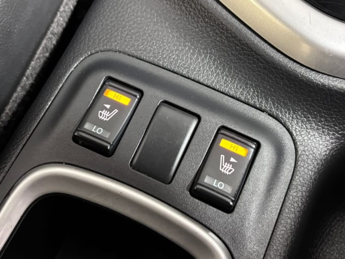 2025 Nissan Navara