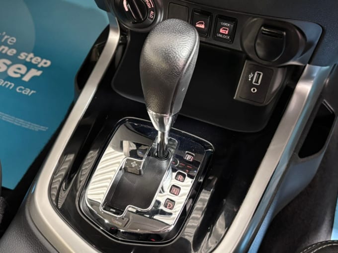 2025 Nissan Navara