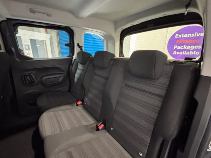 2025 Vauxhall Combo Life