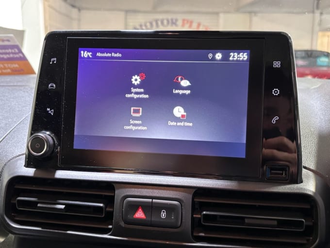 2025 Vauxhall Combo Life