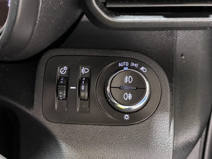 2025 Vauxhall Combo Life