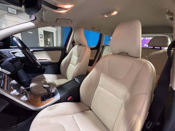2025 Volvo Xc60