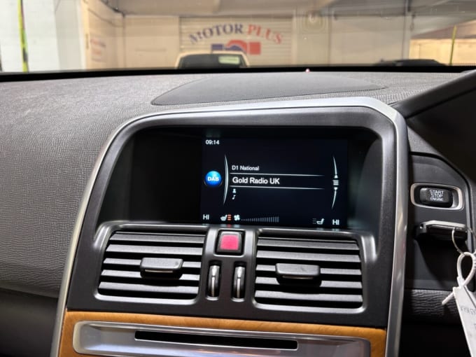 2025 Volvo Xc60