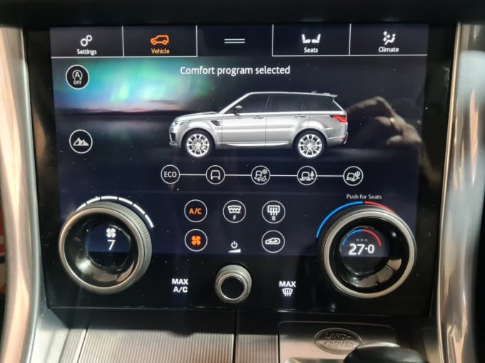2025 Land Rover Range Rover Sport