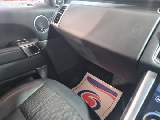 2025 Land Rover Range Rover Sport