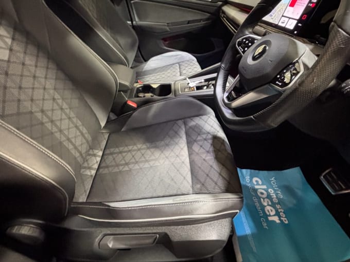 2025 Volkswagen Golf