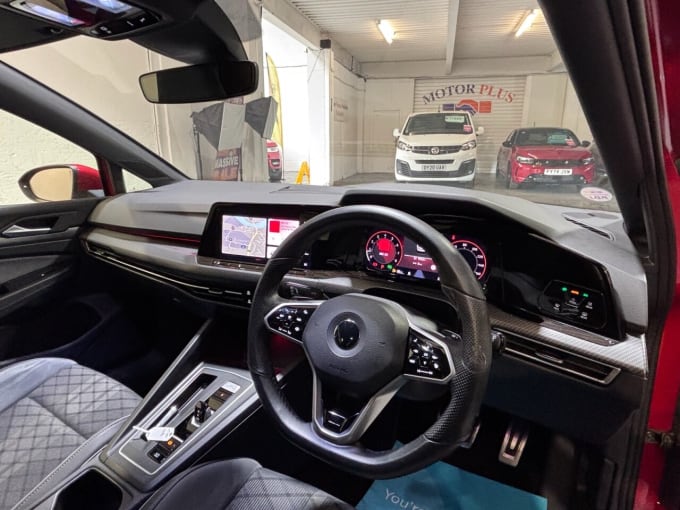 2025 Volkswagen Golf