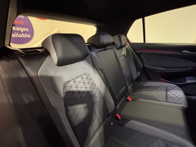 2025 Volkswagen Golf