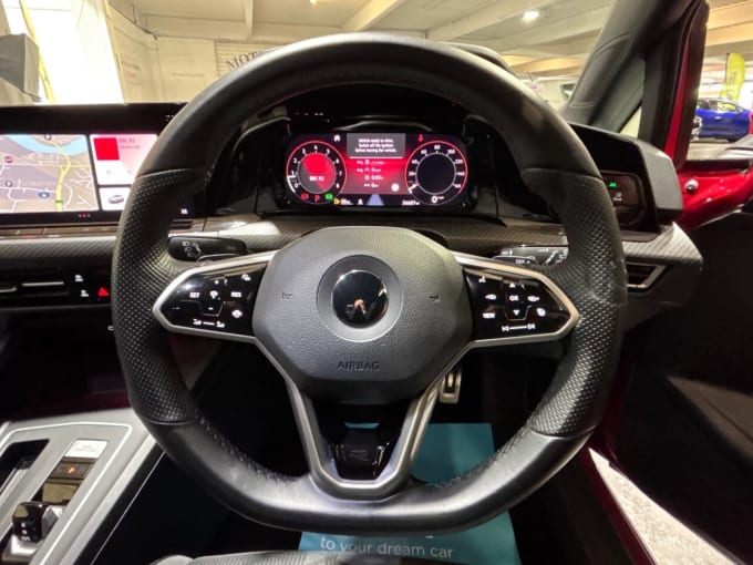 2025 Volkswagen Golf