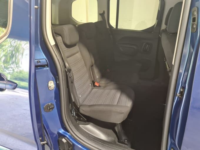2025 Vauxhall Combo Life