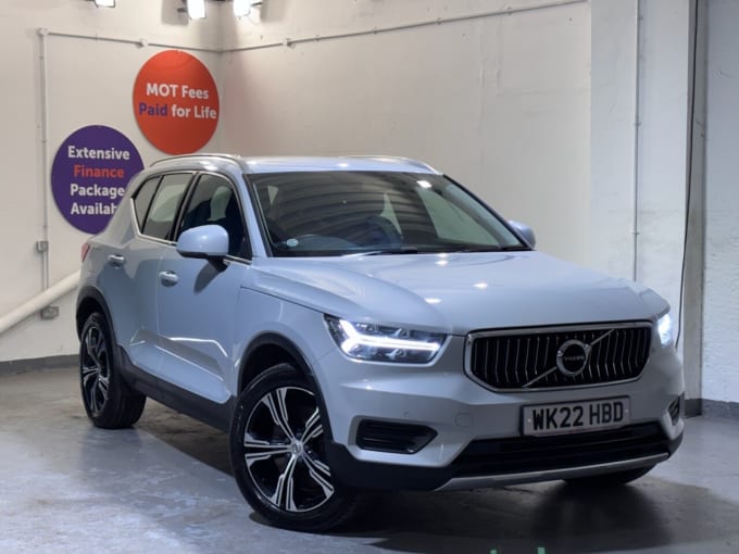 2025 Volvo Xc40