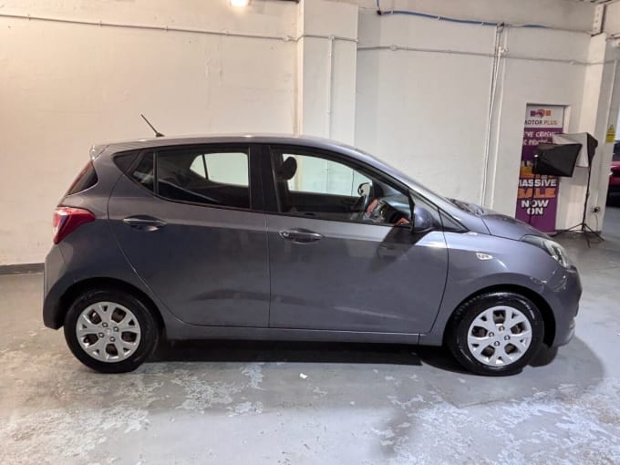 2025 Hyundai I10
