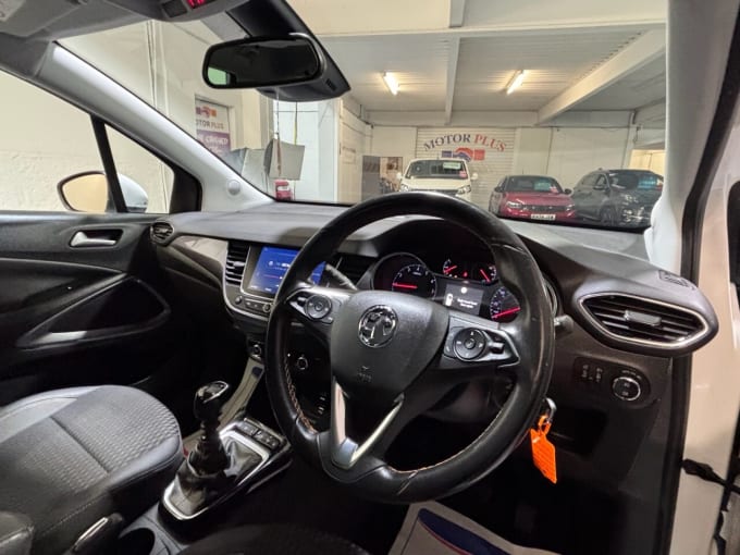 2025 Vauxhall Crossland X