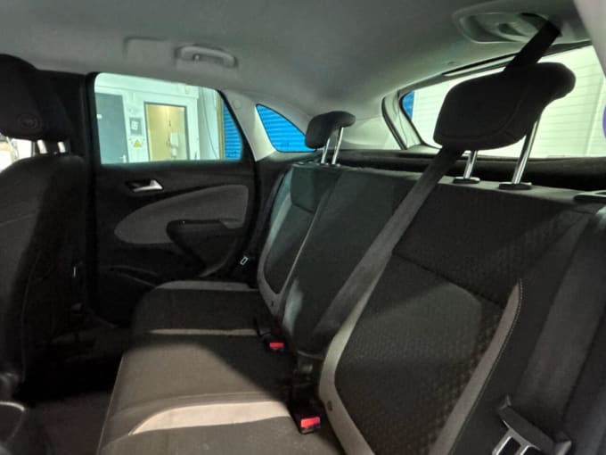 2025 Vauxhall Crossland X