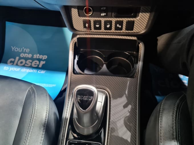 2025 Mitsubishi Outlander