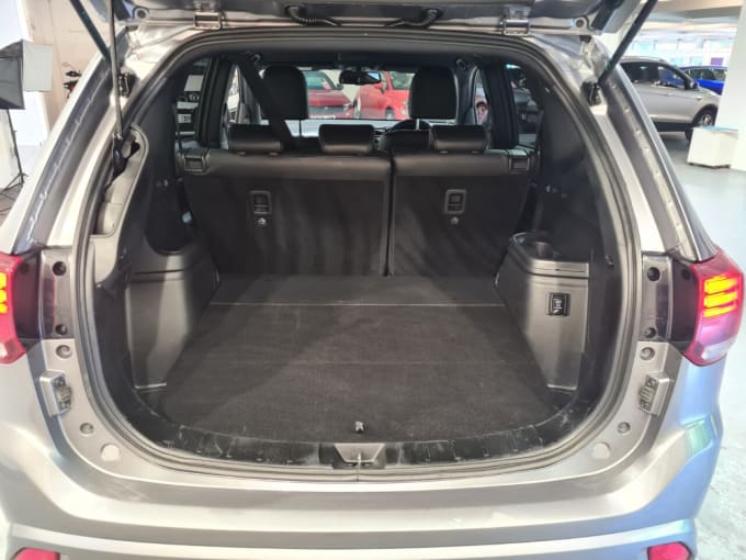 2025 Mitsubishi Outlander