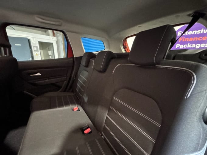 2025 Dacia Duster