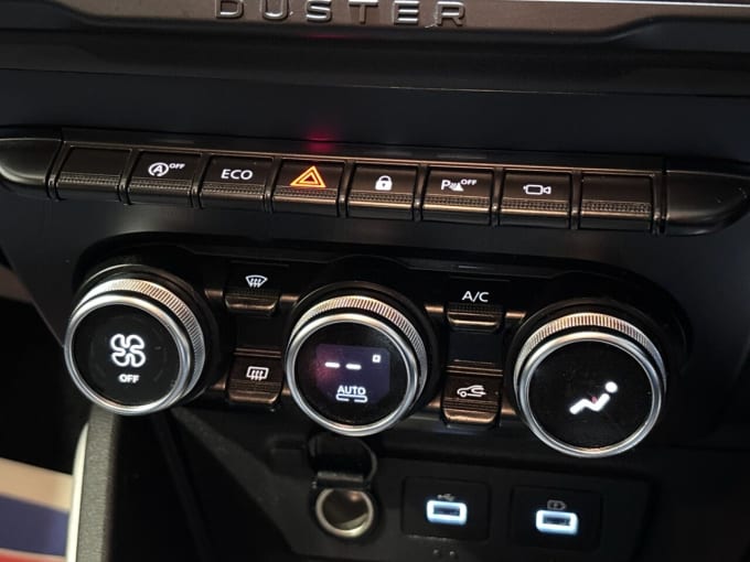 2025 Dacia Duster
