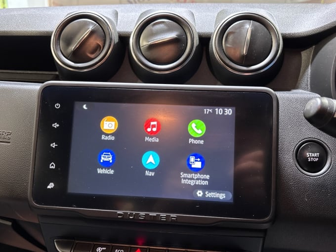 2025 Dacia Duster