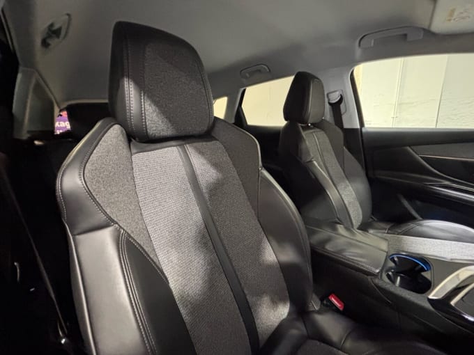 2025 Peugeot 3008