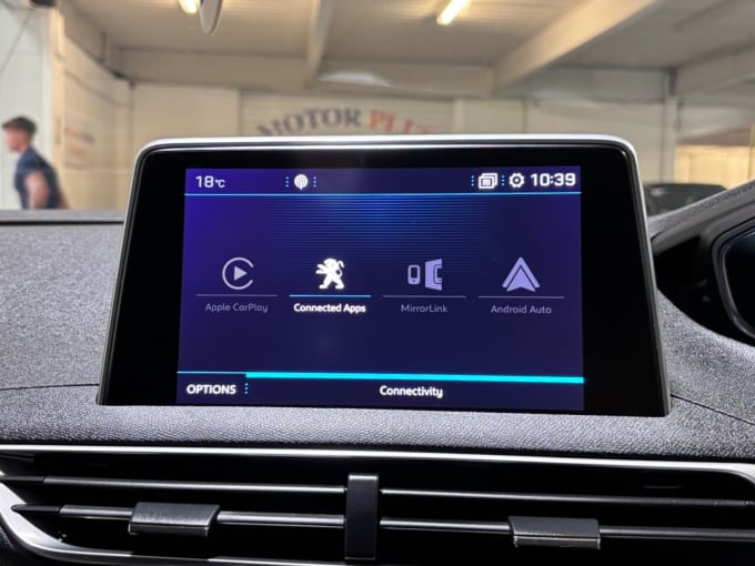 2025 Peugeot 3008