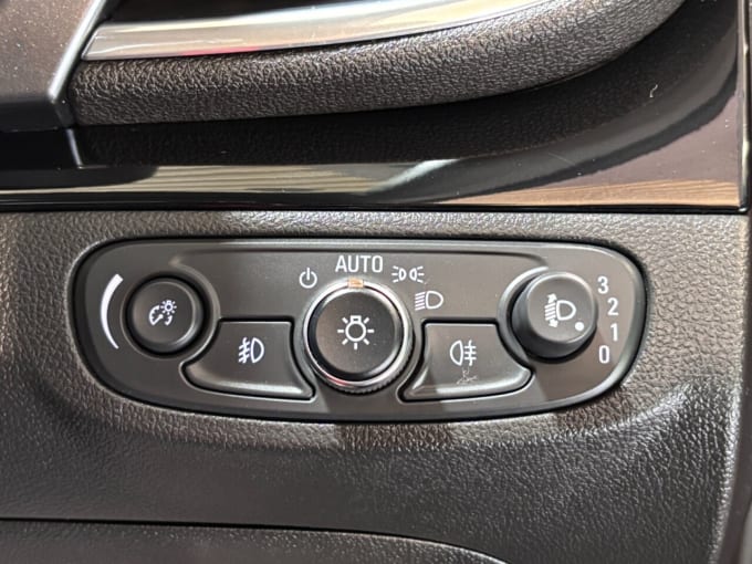 2025 Vauxhall Mokka X