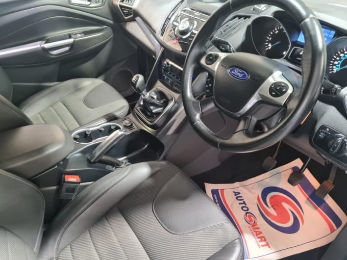 2025 Ford Kuga