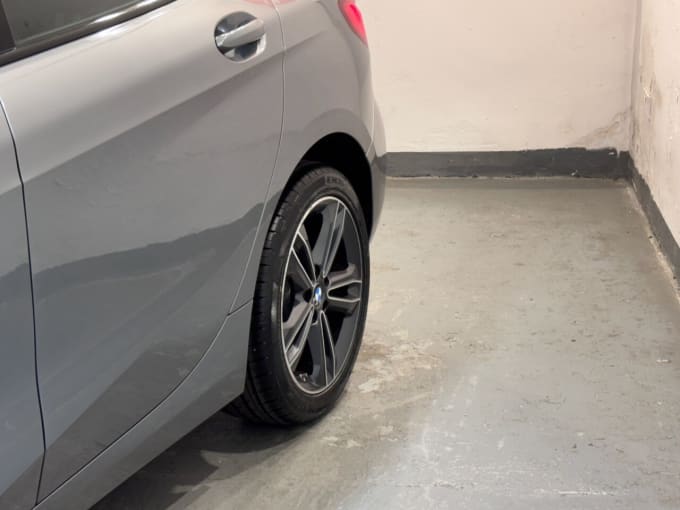 2025 BMW 1 Series