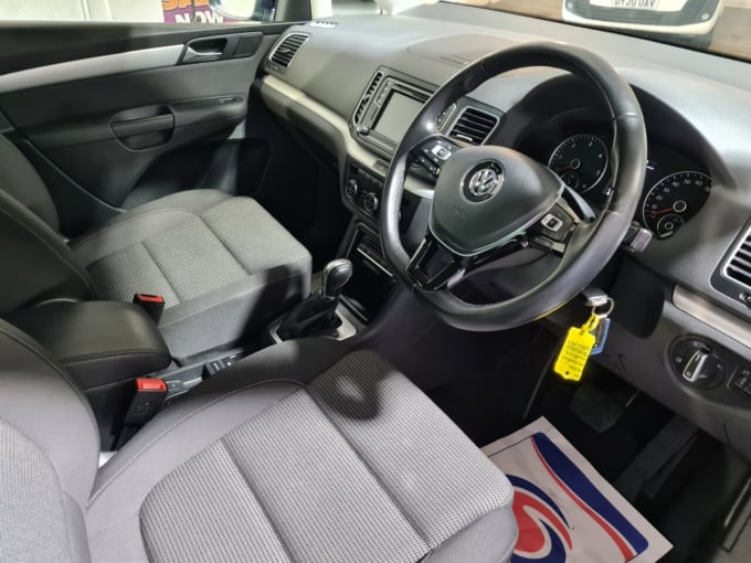 2025 Volkswagen Sharan