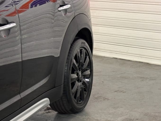 2025 Mini Countryman