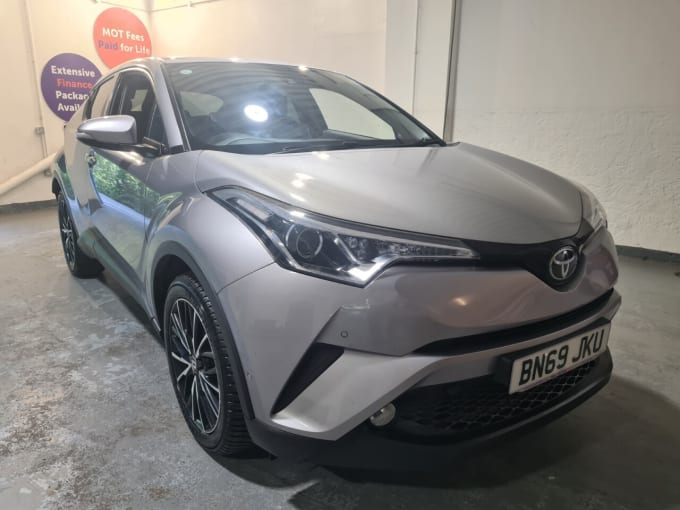 2025 Toyota C-hr