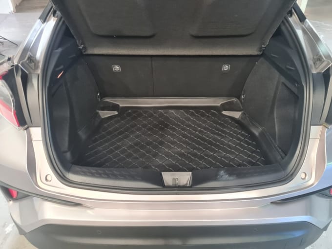 2025 Toyota C-hr