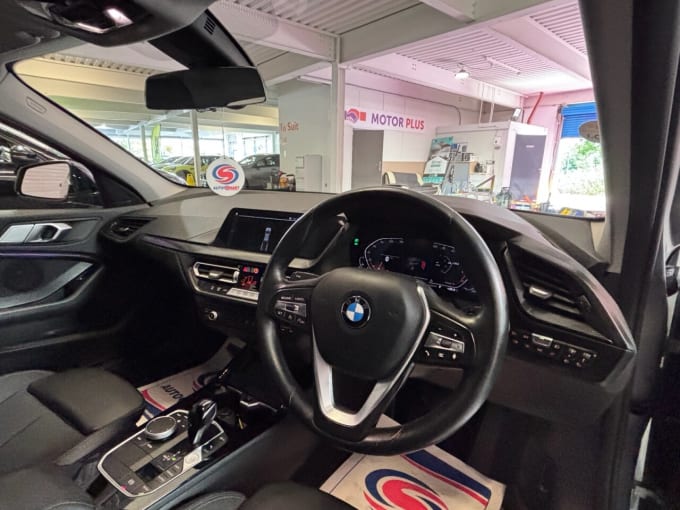 2025 BMW 1 Series