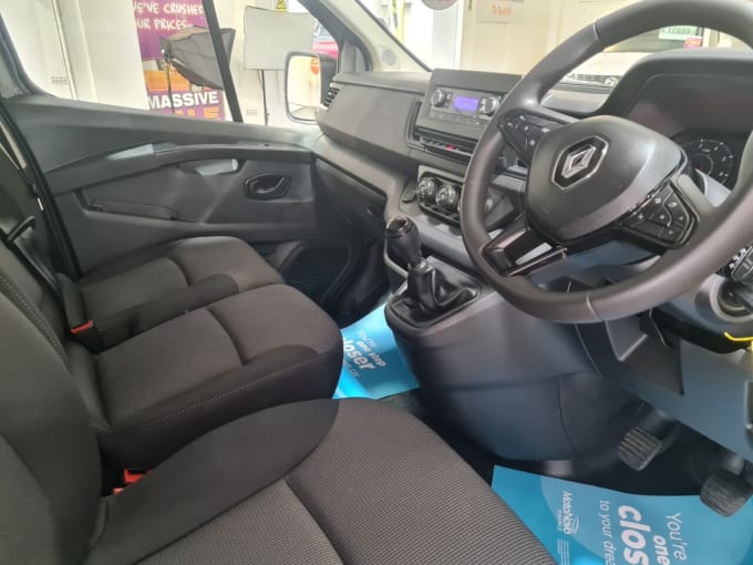 2025 Renault Trafic