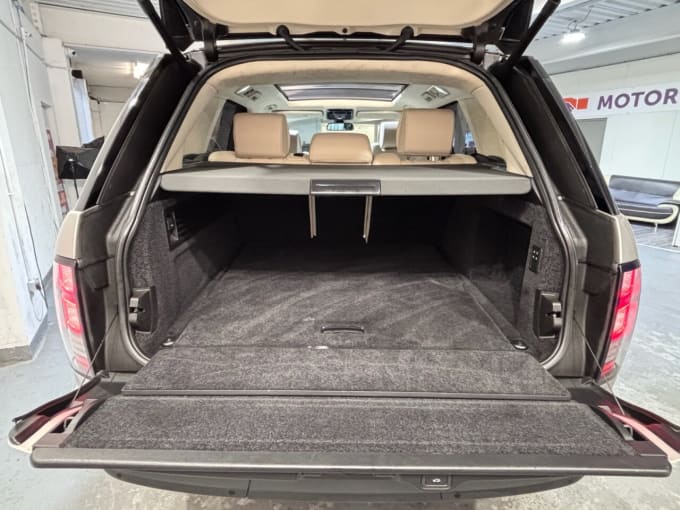 2025 Land Rover Range Rover