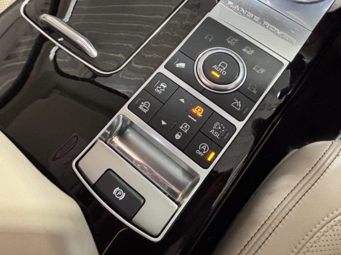 2025 Land Rover Range Rover