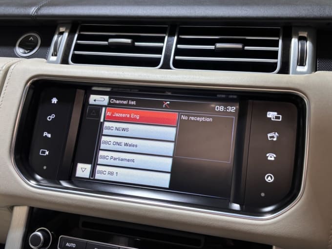 2025 Land Rover Range Rover