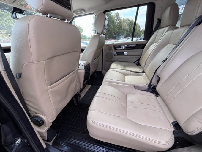2025 Land Rover Discovery 4