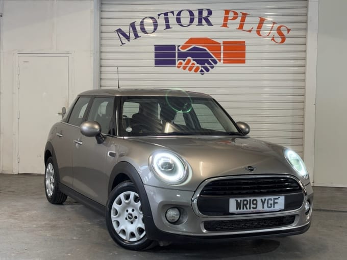 2025 Mini Hatch