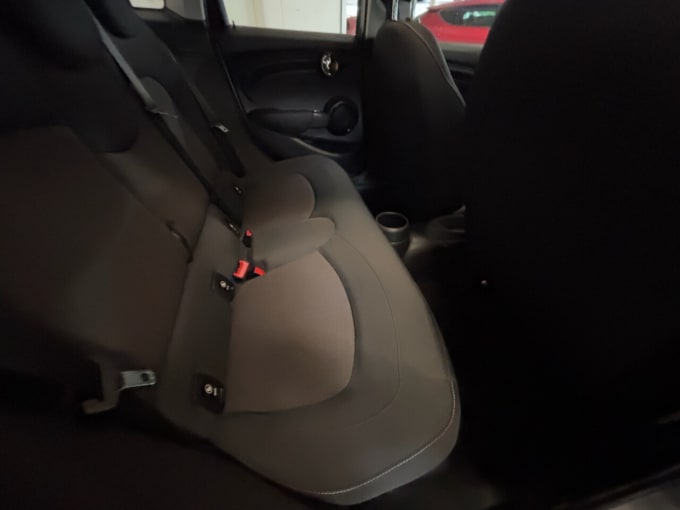 2025 Mini Hatch