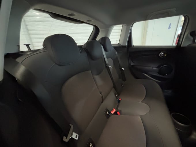 2025 Mini Hatch