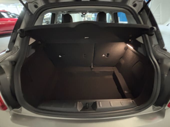 2025 Mini Hatch