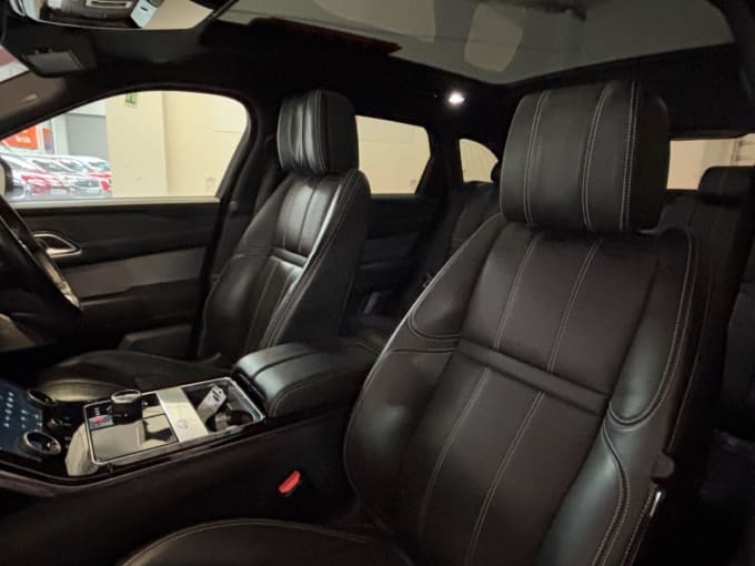 2025 Land Rover Range Rover Velar
