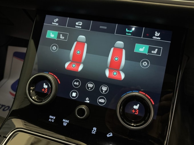 2025 Land Rover Range Rover Velar