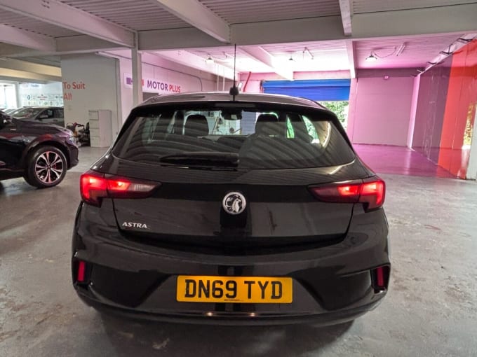 2025 Vauxhall Astra