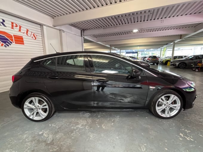 2025 Vauxhall Astra