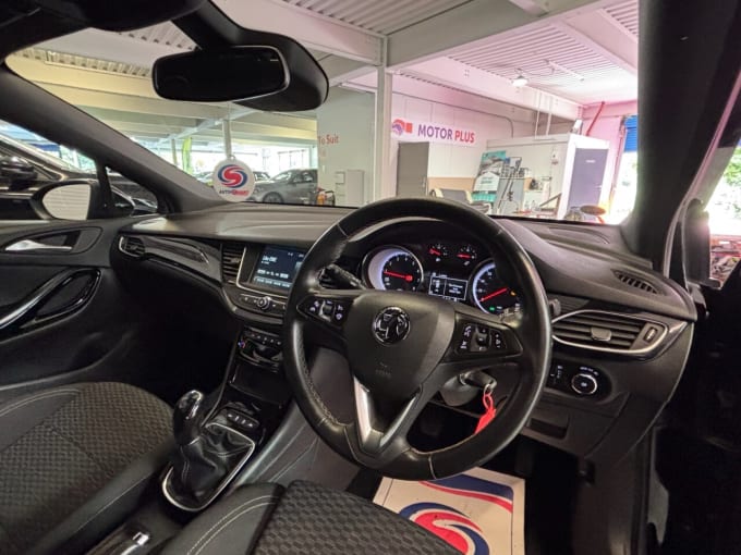 2025 Vauxhall Astra