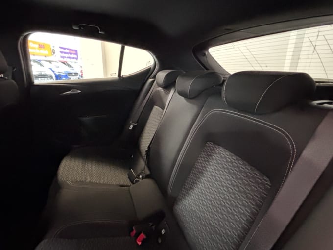 2025 Vauxhall Astra