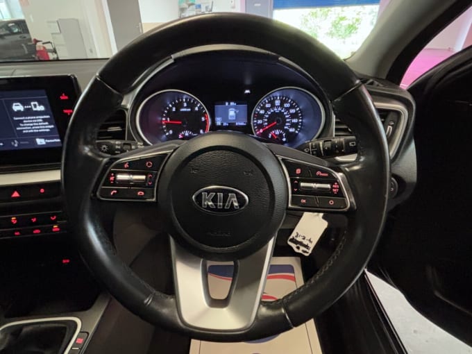 2025 Kia Ceed